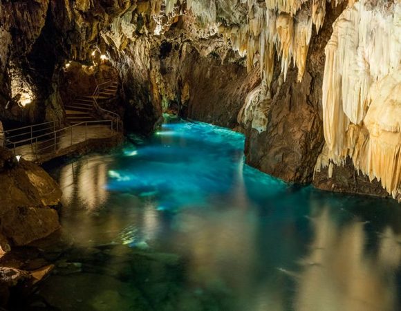 Aracena y Gruta de las Maravillas