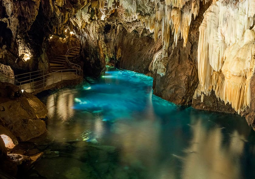 Aracena y Gruta de las Maravillas